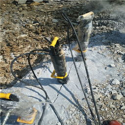 綠色開采新利器 武漢市礦山開采中的環(huán)保劈裂棒技術(shù)