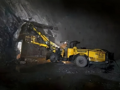 露天礦山邊坡與排土場(chǎng)事故隱患排查處置及開采加工基礎(chǔ)