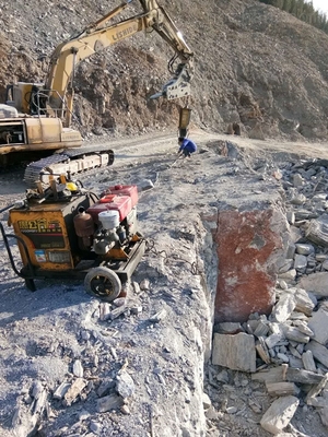 大理分裂機(jī)在山區(qū)礦山開采巖石的成本分析與應(yīng)用前景